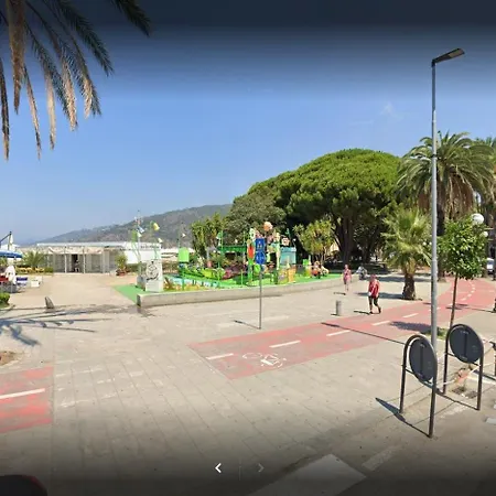 Sestri Deluxe Penthouse Included